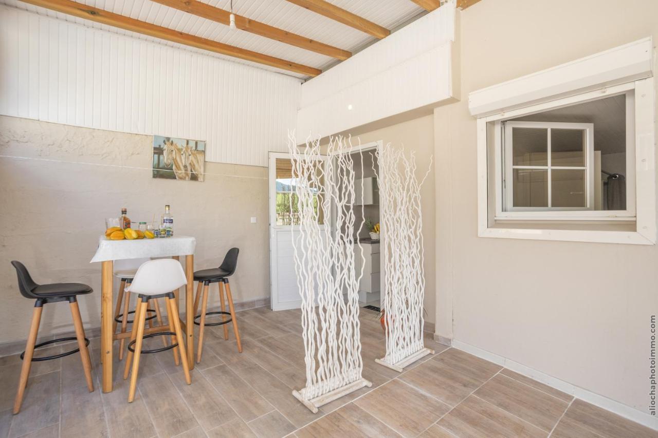 Appartamento Heliconia - Appt Avec Piscine Partagee Saint-Pierre Esterno foto